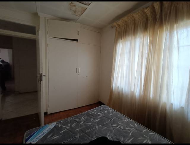 3 BEDROOM HOUSE FOR SALE IN VANDERBIJLPARK CE 2